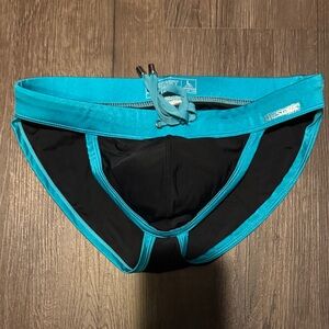Desmiit Men's Black and Teal Swim Brief/speedo